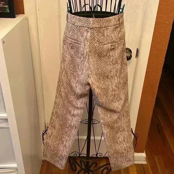 Banana Republic Snakeskin Pants-Sz 00P - Picture 5 of 7